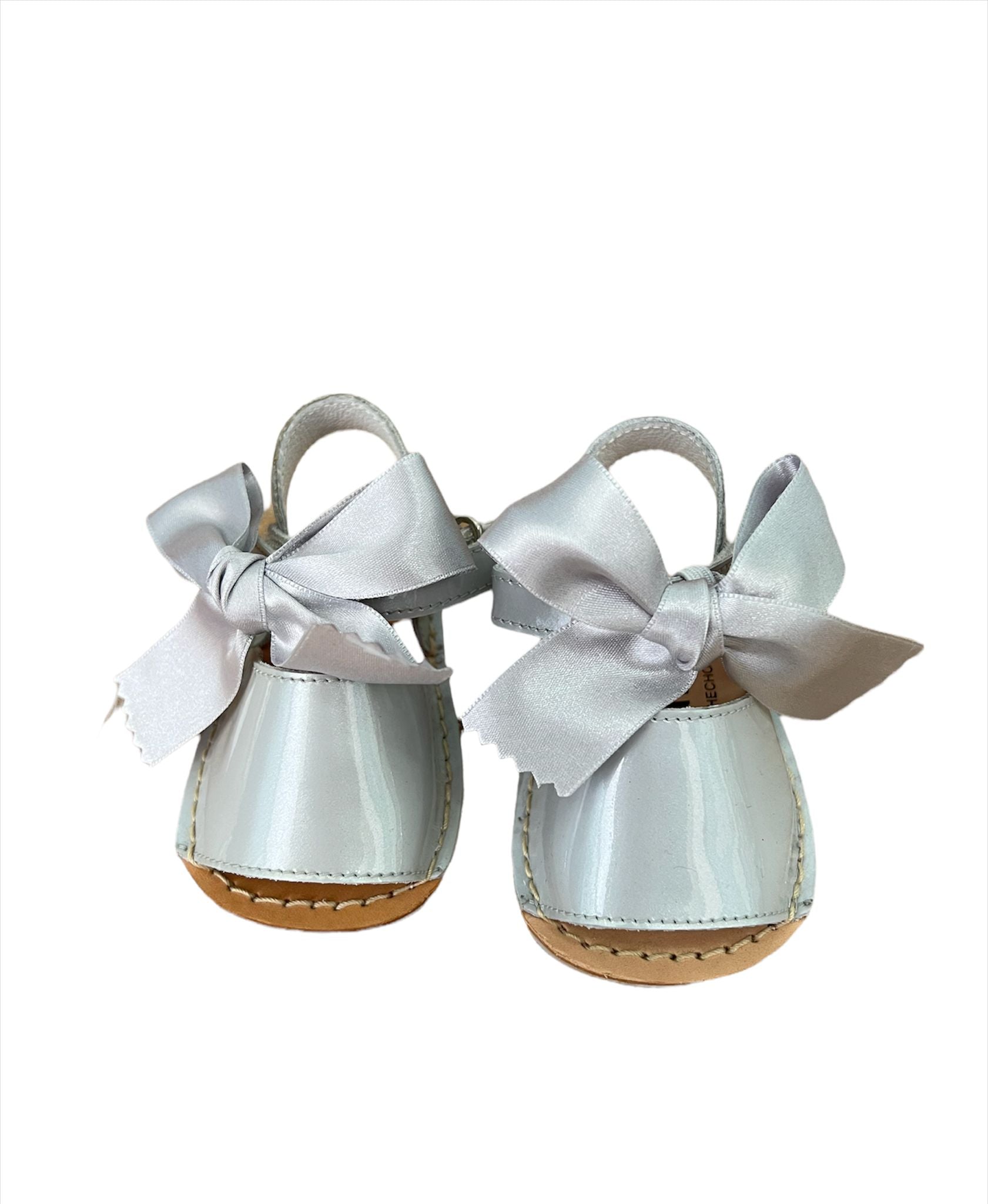 Minorchina in vernice con Fiocco Indice - Borotalco Baby